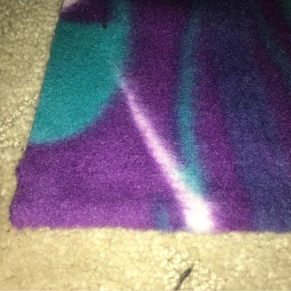 Multicolor Fleece (?) Piece - Picture 6 of 8